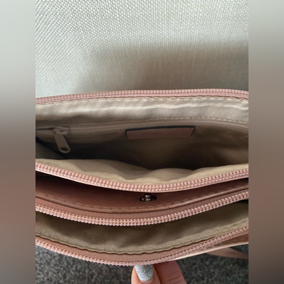 Colorado blush leather crossbody bag - Picture 6 of 8